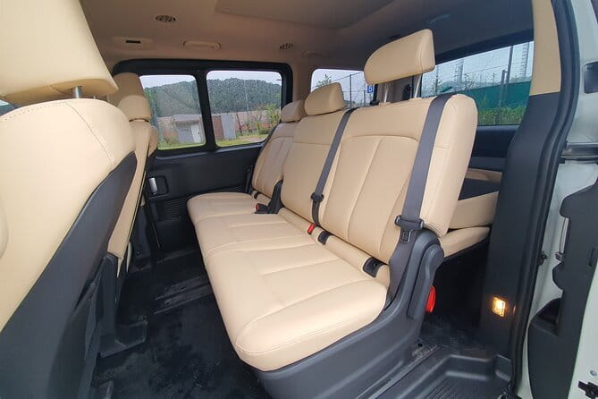 24/7 Private Airport Transfer: Incheon/Gimpo ↔ Seoul (Up To 10) - Comfort, privacy, and vehicle space