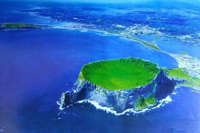 2Days Private tour in jeju island - East/West/South of Jeju - The Private Taxi Setup and Guide Style