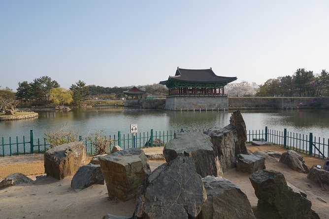 3-Days 2-Nights Gyeongju UNESCO Sites & Busan City [Private Tour from Seoul] - The private vehicle and guide service