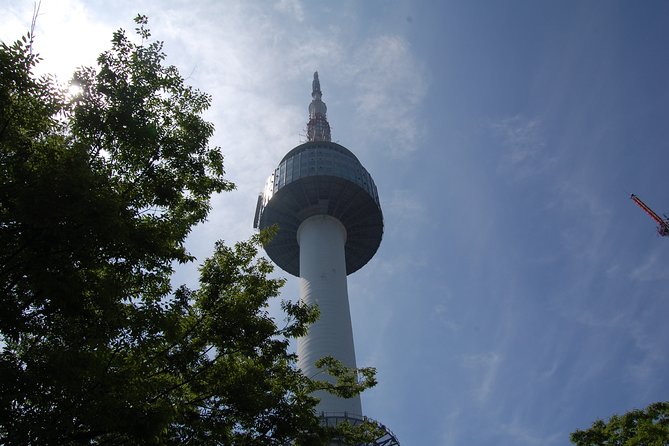 4 Hours Private tour with top attractions in Seoul - The National Folk Museum in 20 minutes