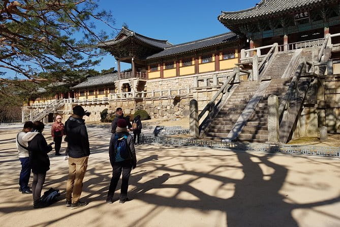7 days Flexible Tour for Major Cities(Seoul,Busan,Gyeongju etc) - Day 4: Suwon Fortress and a Korean folk village