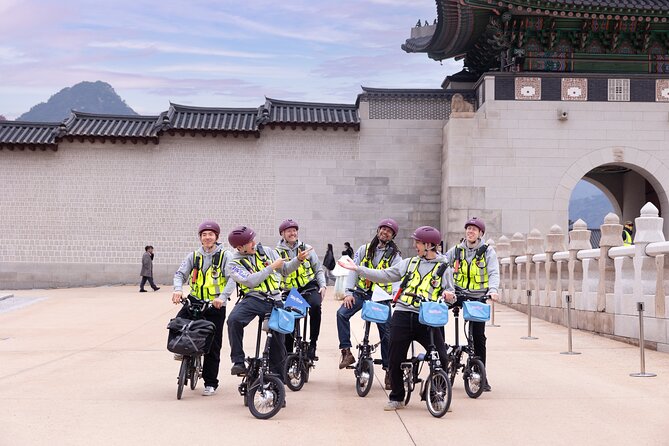 Afternoon E-bike tour and "Happy Hour" food and drinks - Key points to know before booking