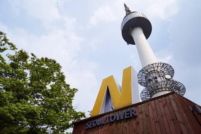 Afternoon Seoul: Hanok Vibes, Netflix Street Food & N Seoul Tower - Five things to know before booking