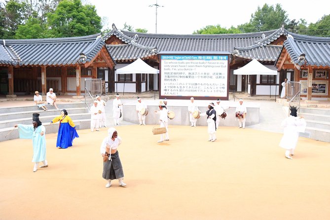 Andong Hahoe Folk Village Day Tour From Busan - Andong Soju Museum: a short look at food and drink