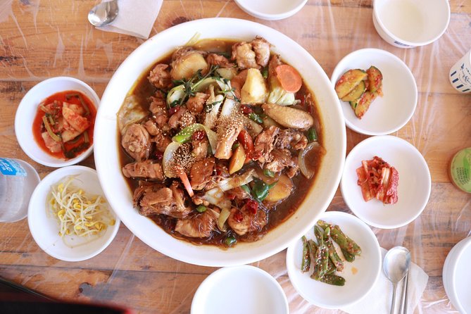 Andong Hahoe Folk Village Day Tour From Busan - Leaving Busan at 8:00 am in a private minivan