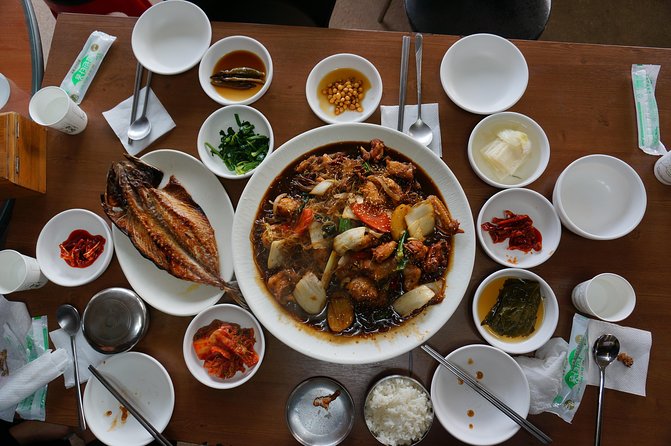 Andong Hahoe Folk Village [UNESCO World Heritage] Private Tour from Seoul - Hahoe Folk Village: five hours among old Korean homes