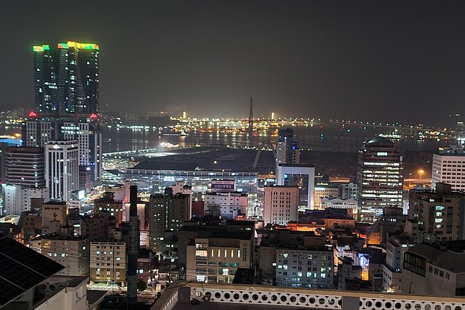 Best Busan night views : Mountain observatory streets - Yu Chi-hwan Postbox Observatory and the 168 Stairs