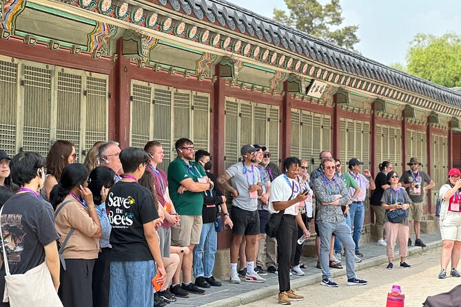 Best Seoul City Tour (Gyeongbokgung Palace,Insadong,Namsan Tower) - Jogyesa Temple and Cheonggyecheon set the tone