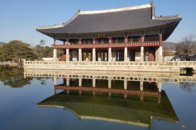 Best Walking Tour to Gyeongbok Palace Bukchon Hanok Village - Finishing in Insadong, with Seoul still ahead