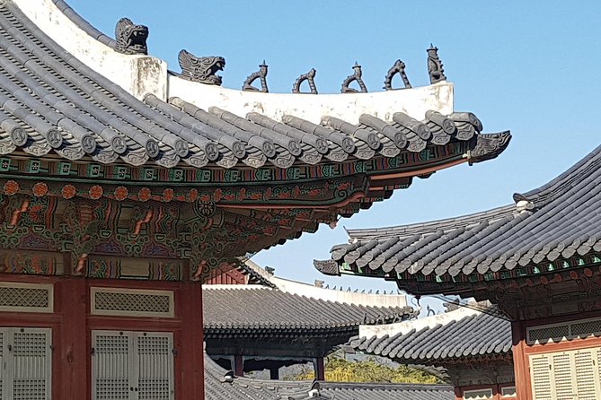 Best Walking Tour to Gyeongbok Palace Bukchon Hanok Village - Is $88 a fair price?