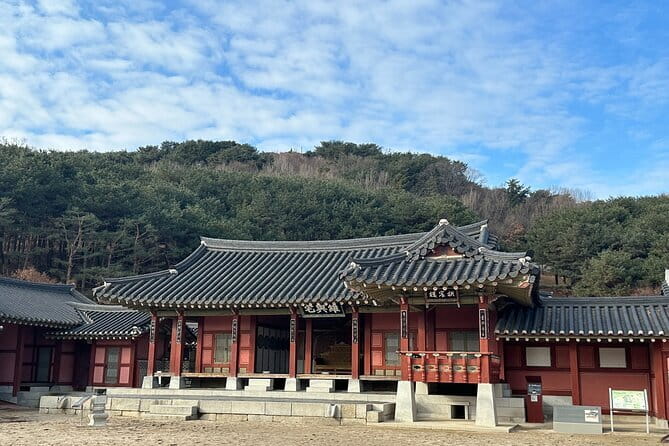 Beyond Seoul: Starfield Library, Hwaseong Fortress & Cave Quest - Who should book, and who should skip it