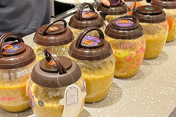 Brew&taste Korea's traditional drink Makgeolli in Seoul forest - Who will enjoy this experience most?