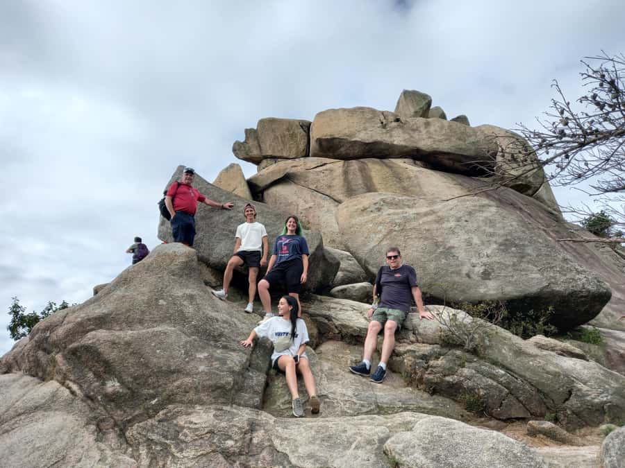 Bukhansan mountain hiking tour - 6 hours - Why Bukhansan makes sense from central Seoul