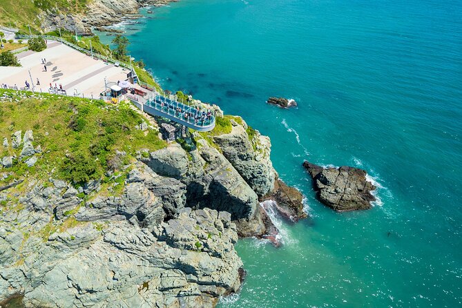 Busan Coastal Charm & Culture: Gamcheon Village & opt Sky Capsule - What the guides add to a large-group day