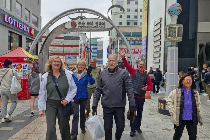 Busan Comfortable Private Tour For 7hours - What the guide and vehicle add to the day
