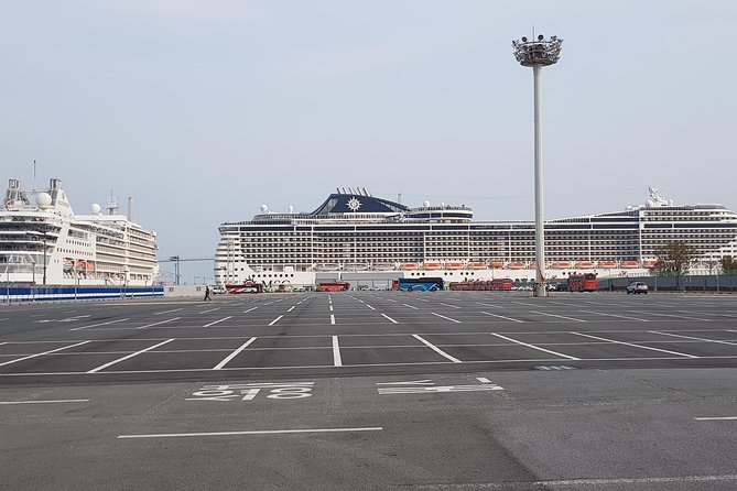 Busan CUSTOMIZED Tour for PRIVATE GROUP CRUISE PASSENGERS - Dalmaji Road, Haeundae Beach, and Dongbaekseom