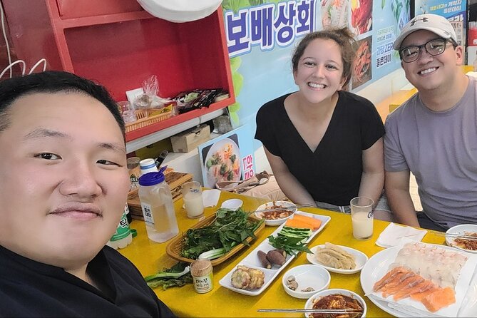 Busan Full-Day Customizable Private Tour in English - Gwangalli Beach and Hwangnyeongsan Mountain