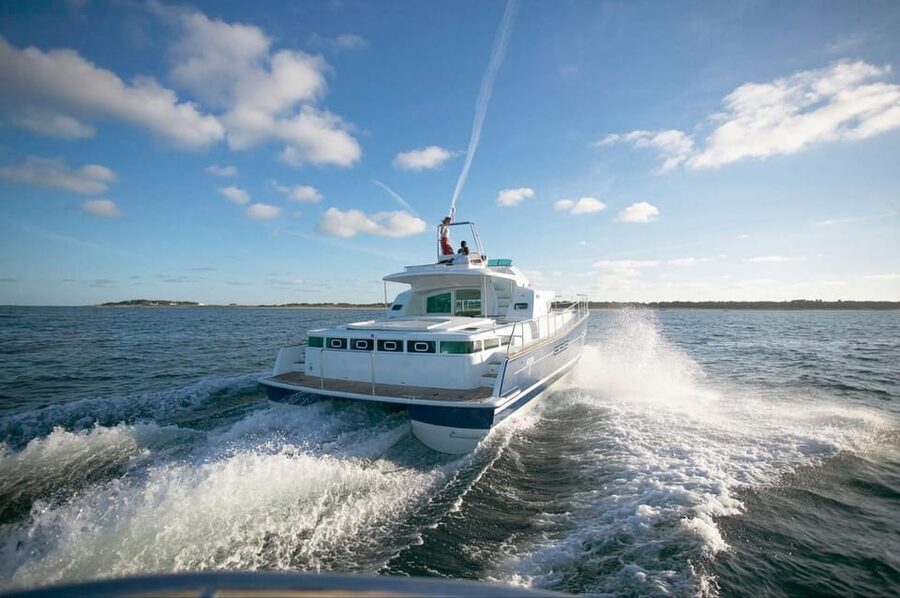 Busan: Group Sightseeing Yacht Cruise with Snacks and Drinks - Is $17 good value for Busan?