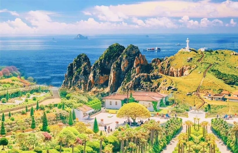 Busan: Hidden Gem Geoje & Oedo Botania Island & Cable car - The Dojangpo ferry and Haegeumgang Lion Rock