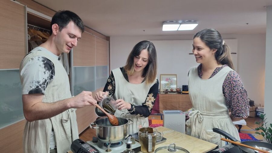 Busan: Small-Group Traditional Korean Food Cooking Class - Eating your meal at a traditional bapsang