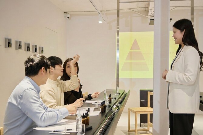 Create Your Own Luxury Niche Perfume in Hongdae - Guidance from a professional perfumer