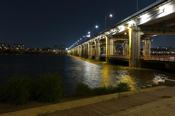 Custom Tour: Best Night View of Seoul - Cheonggyecheon Stream: a quiet start in the center