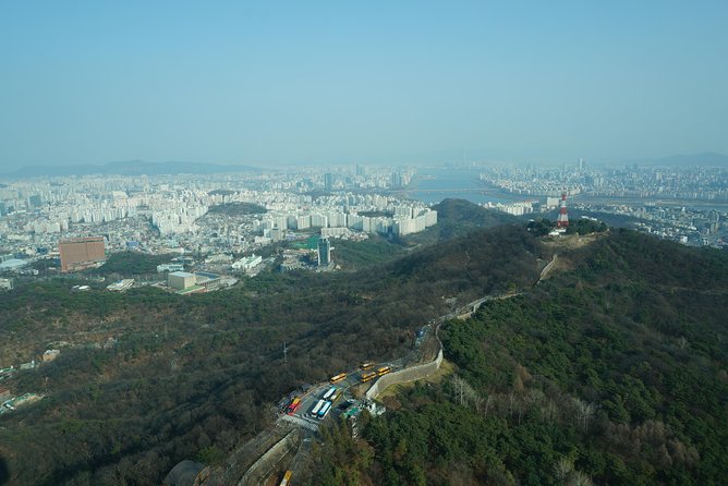 Customized Private Seoul tour: Palace, Market etc(Airport Option) - What this private Seoul tour really offers