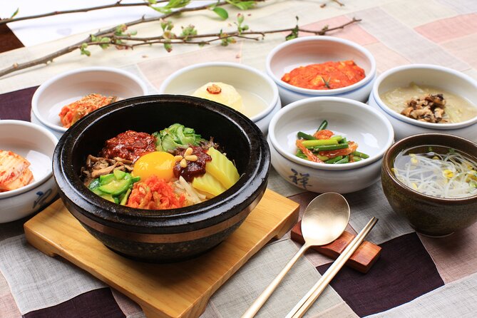 Discover Round Korea in 7days: All-Inclusive Experience - Day 4: Busan war memory, seafood, and sea views