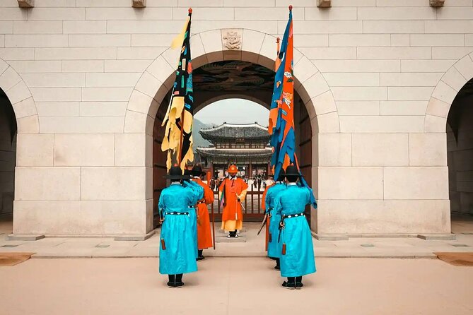 Discover Seoul: Local Life and History - Gwanghwamun Square and the Main Avenue