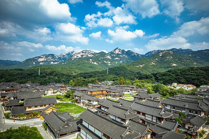 DMZ, Eunpyeong village and Jinkwansa Temple Private Tour - Finding quiet at Jingwansa Temple