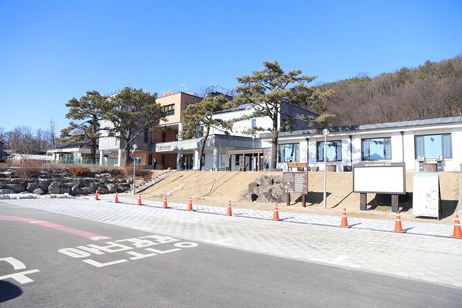DMZ Tour, 2nd Tunnel & UNESCO Suspension Bridge Tour from Seoul - Hantangang Sky Bridge and the UNESCO Global Geopark