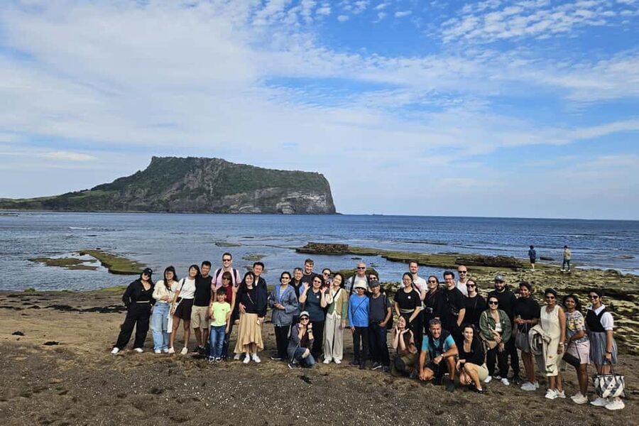 East Jeju: Day Tour with Seongsan Peak & Haenyeo Performance - Seongeup Folk Village shows Jeju’s older way of life