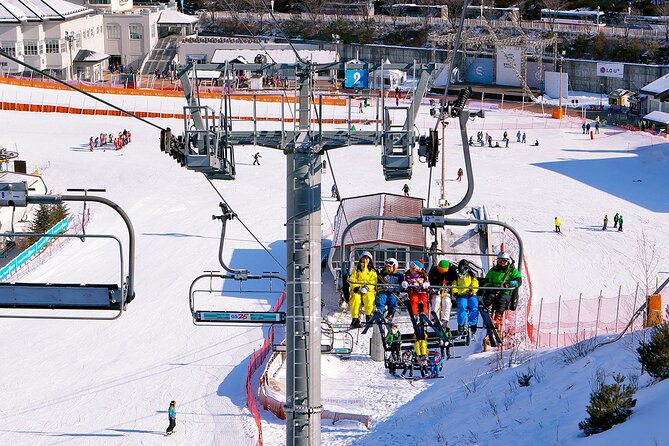 Elysian Gangchon Winter Ski + Eobi Ice Valley Day Tour fr Seoul - Timing, transport, and the group-tour tradeoff