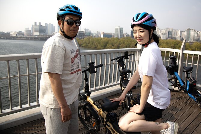 ENKO Electric Bike Ride on The Han River Bike Path in Seoul - Reaching the Han River Bike Path