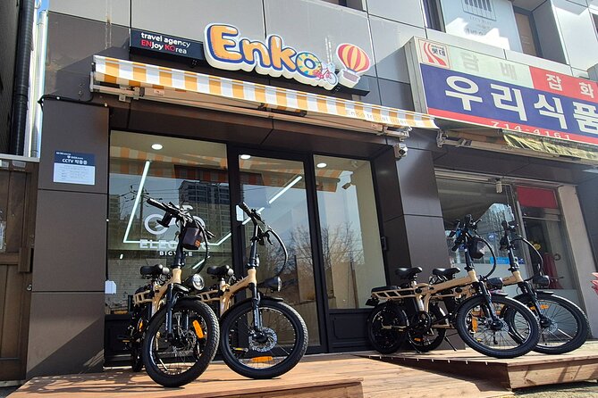 ENKO Electric Bike Ride on The Han River Bike Path in Seoul - River Views Without a Hard Workout