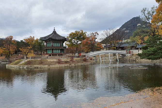 Free style private Tour(Essence of Seoul city or DMZ) - Bugak Skyway and the northern hills