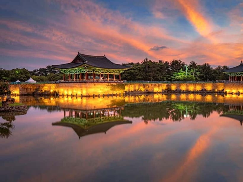 From Busan: Echoes of Silla Gyeongju Historical Day Tour - Bulguksa Temple: an elegant first stop