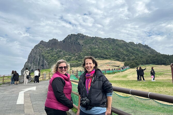 Full-Day Jeju Island UNESCO Tour for Cruise Layover Guests - Seogwipo Gangjeong Route: Hallasan and the Southern Coast