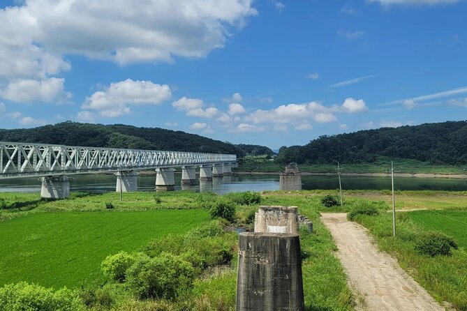 Full Day Private Seoul Tour for foodies - The DMZ requires planning and flexibility
