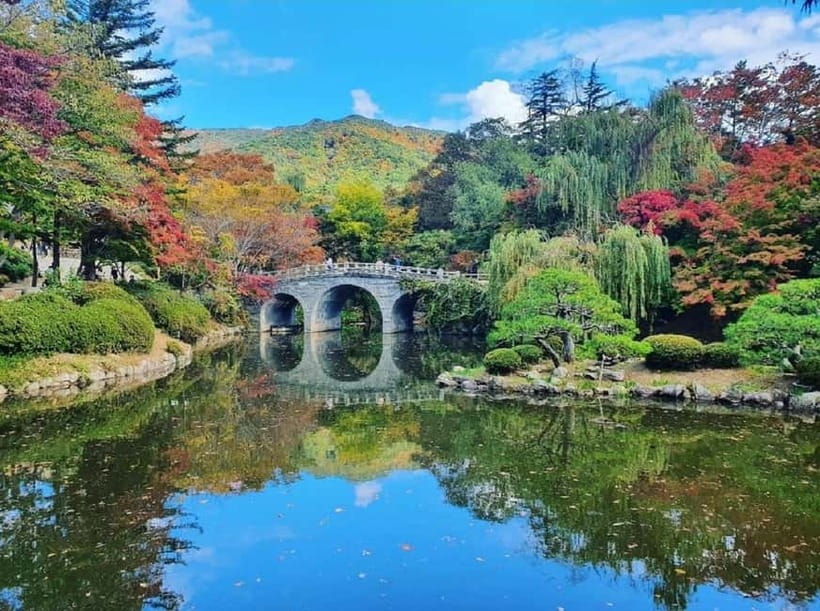 Gyeongju: Private Car Tour with a Licensed Tour Guide - Bulguksa Temple and Seokguram Grotto: Silla spirituality