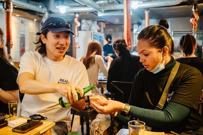 Handmade Noodles with Korean Grandma - Why the Mangwon Market area makes sense
