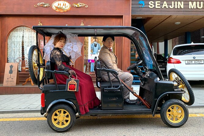 Incheon Port History Tour by 19th Century Electric Car, KTourTOP10 - Donghwa Village and the playful side of the route