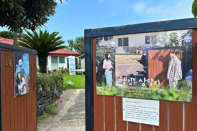 Jeju BTS & K-drama Fans Small Group Tour incl. Snoopy Garden - Snoopy Garden and the Softer Start