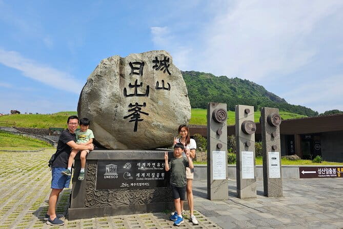 Jeju Eastern Cultural Exploration Day Tour - Seongsan Ilchulbong: the day’s main climb and view