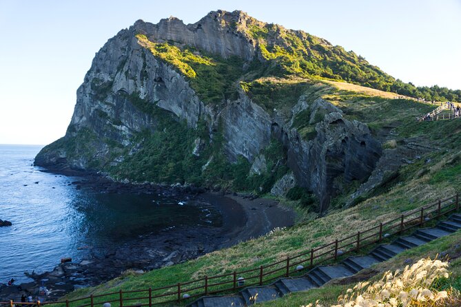 Jeju Eastern Must visit Unesco Spots Join In Tour - Ilchul Land and the Micheongul lava caves
