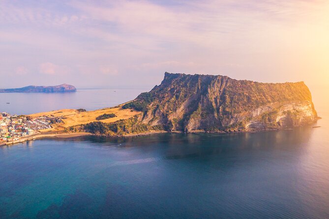 Jeju Eastern Must visit Unesco Spots Join In Tour - Hamdeok Beach: a calm start by the coast