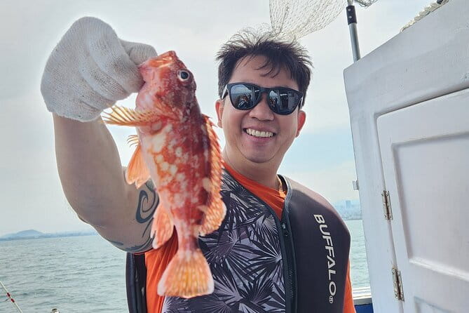 Jeju Hidden Gem Sea Boat Fishing Tour with Lunch - Getting to Hyeonsapo Port at 10:40 a.m.