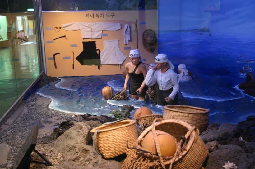 Jeju Highlights Day Trip (East Course) - Saryeoni Forest Trail begins the day quietly