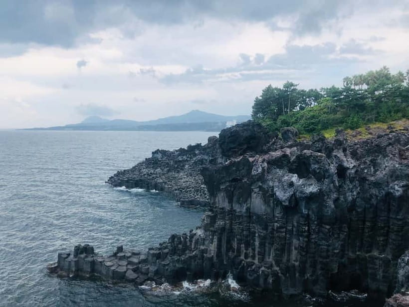 Jeju Island: Customized Private Full-Day Van Tour - Optional Routes for Nature, Horses, and Village Culture