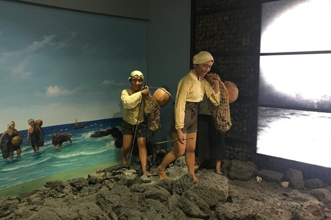 Jeju island Eastern UNESCO site Full Day Guided Tour - Ilchulland and Micheon Cave: Volcanic Features Underground